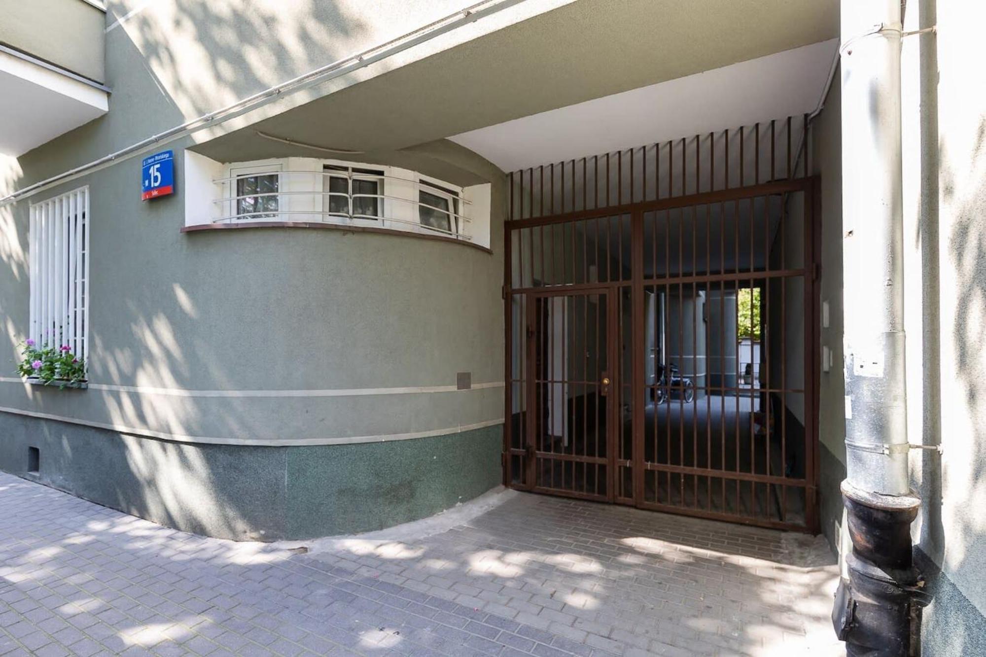 Rent Like Home - Wronskiego 15 Варшава Екстер'єр фото