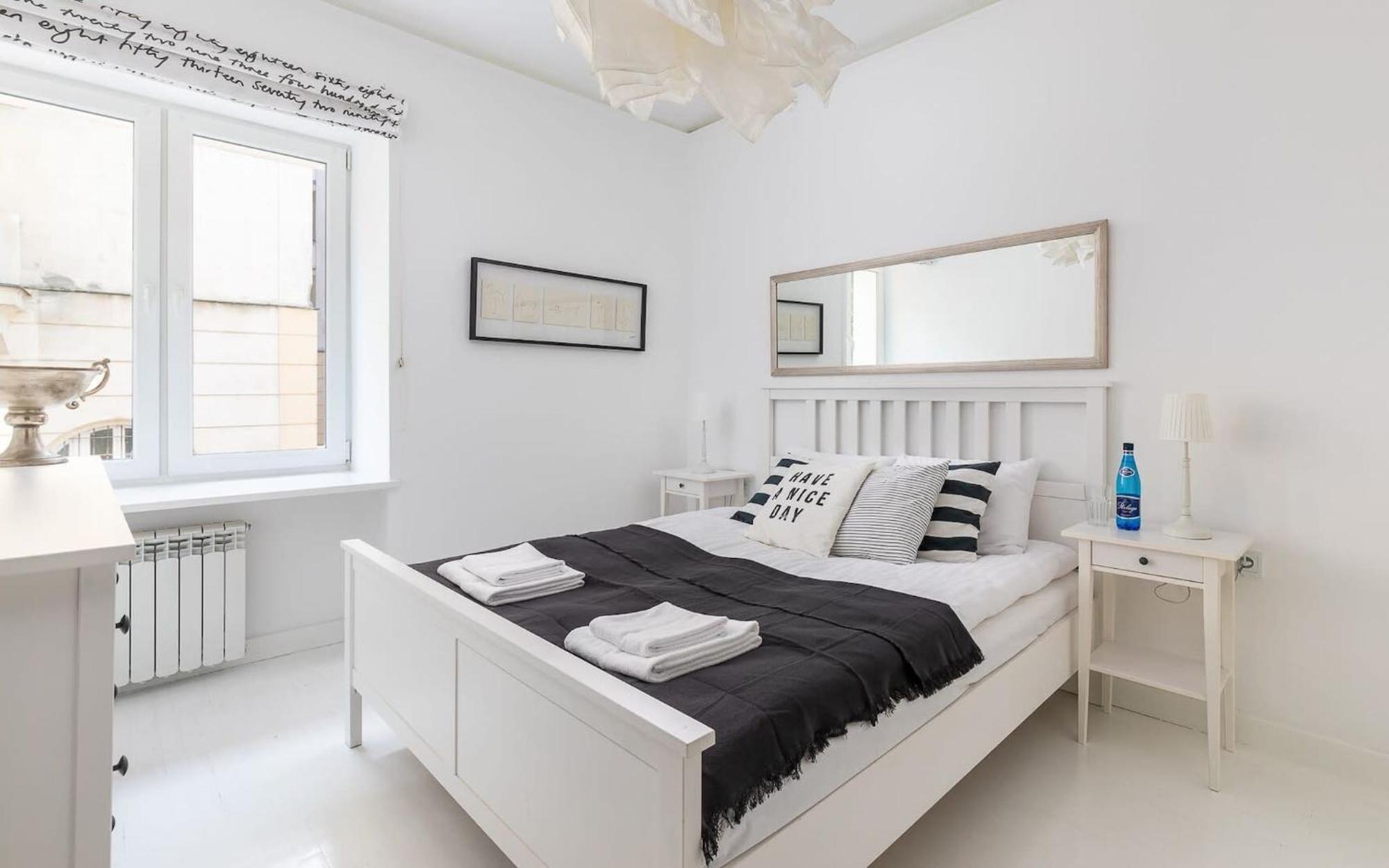 Rent Like Home - Wronskiego 15 Варшава Екстер'єр фото